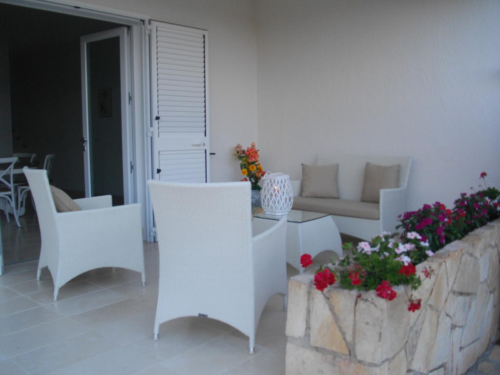 B&B Villa Cinzia Торе Санта Сабина Екстериор снимка