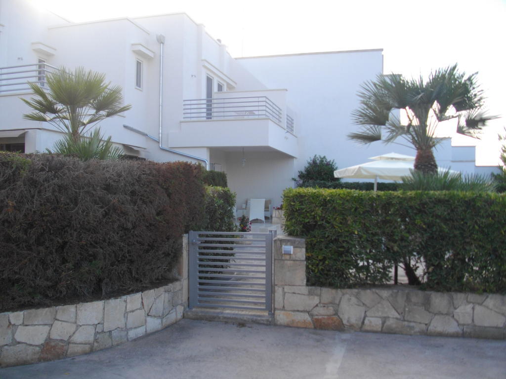 B&B Villa Cinzia Торе Санта Сабина Екстериор снимка